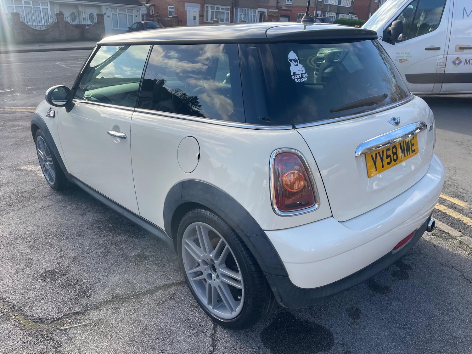 Used MINI Hatch 2008 for sale - 76765339: Photo 3