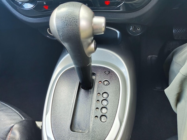 Used Nissan Juke 2012 for sale - 76188888: Photo 17