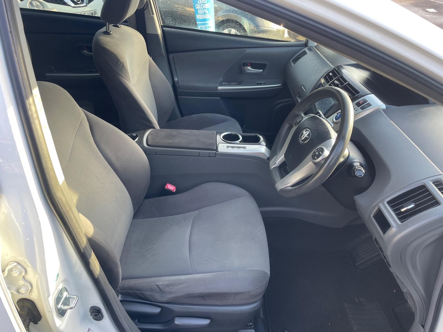 Used Toyota Prius 2019 for sale - 77120600: Photo 20