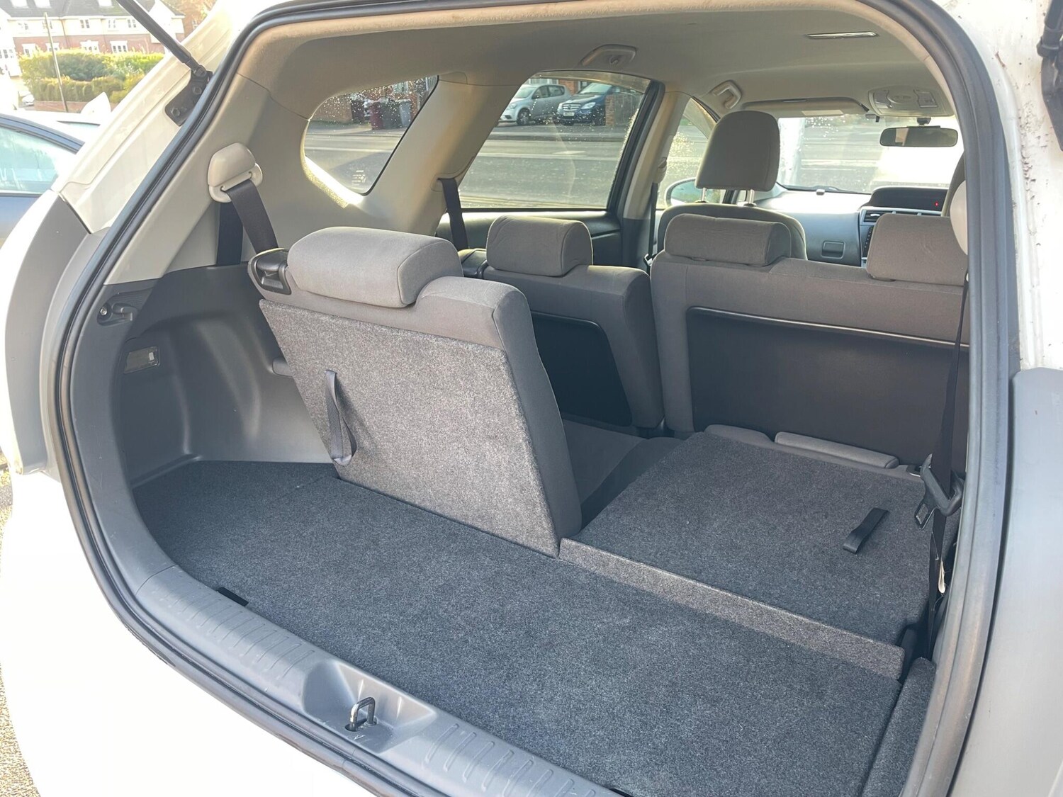 Used Toyota Prius 2019 for sale - 77120600: Photo 27