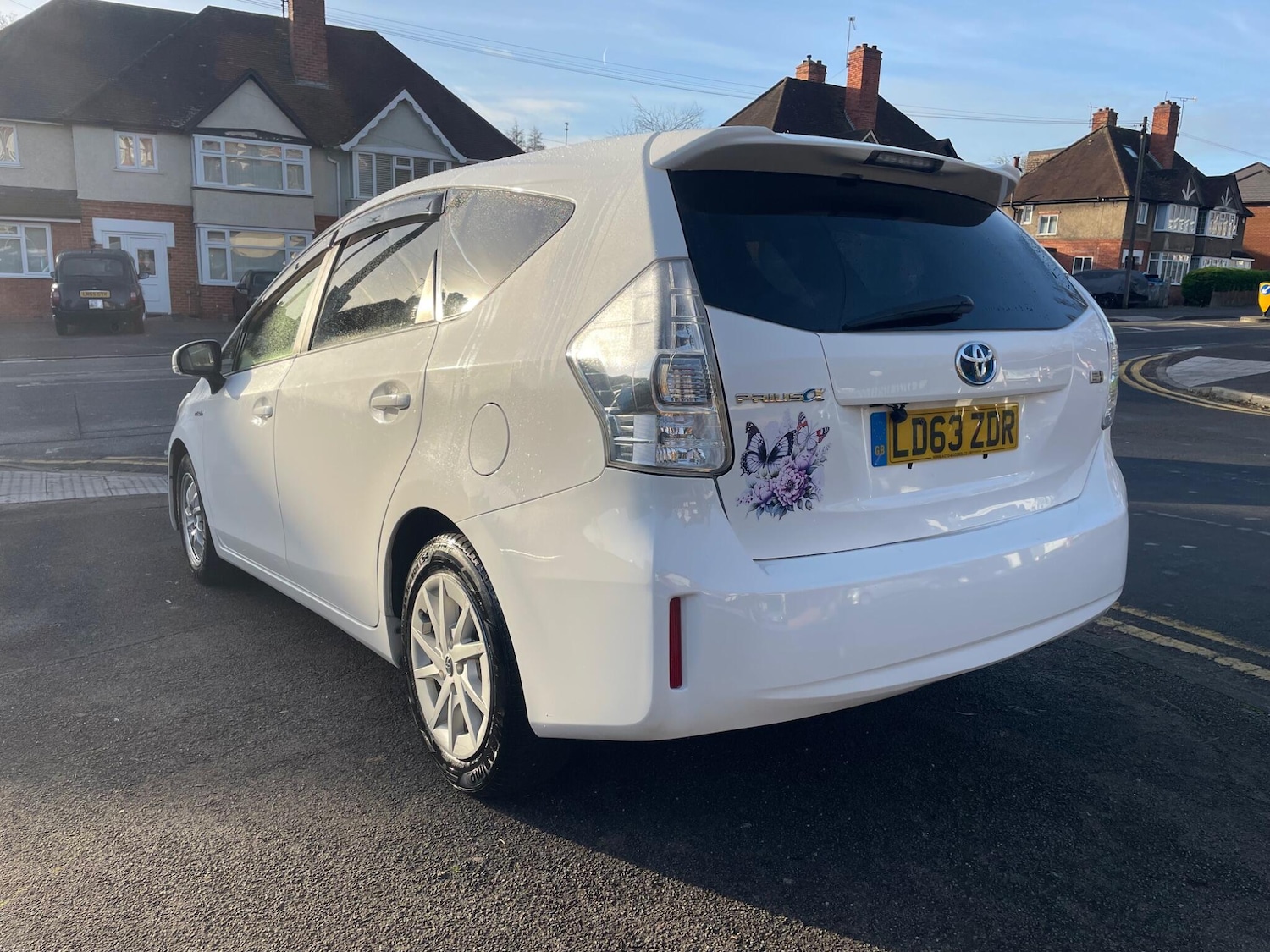 Used Toyota Prius 2019 for sale - 77120600: Photo 3