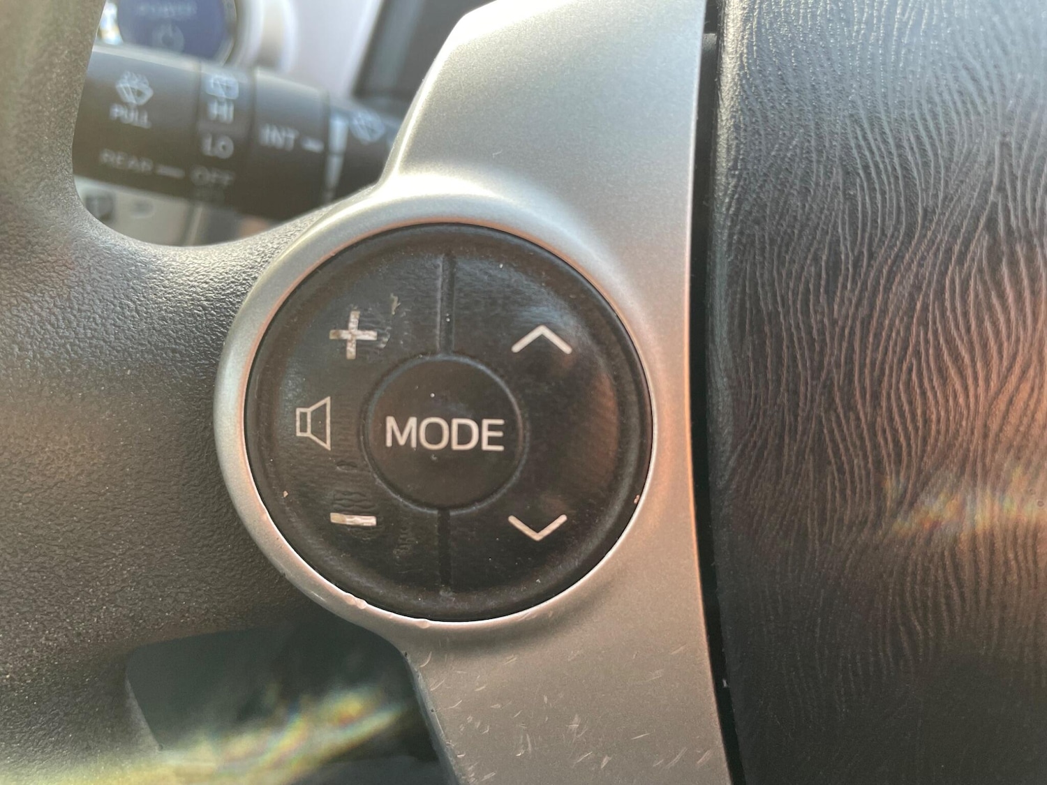 Used Toyota Prius 2019 for sale - 77120600: Photo 32