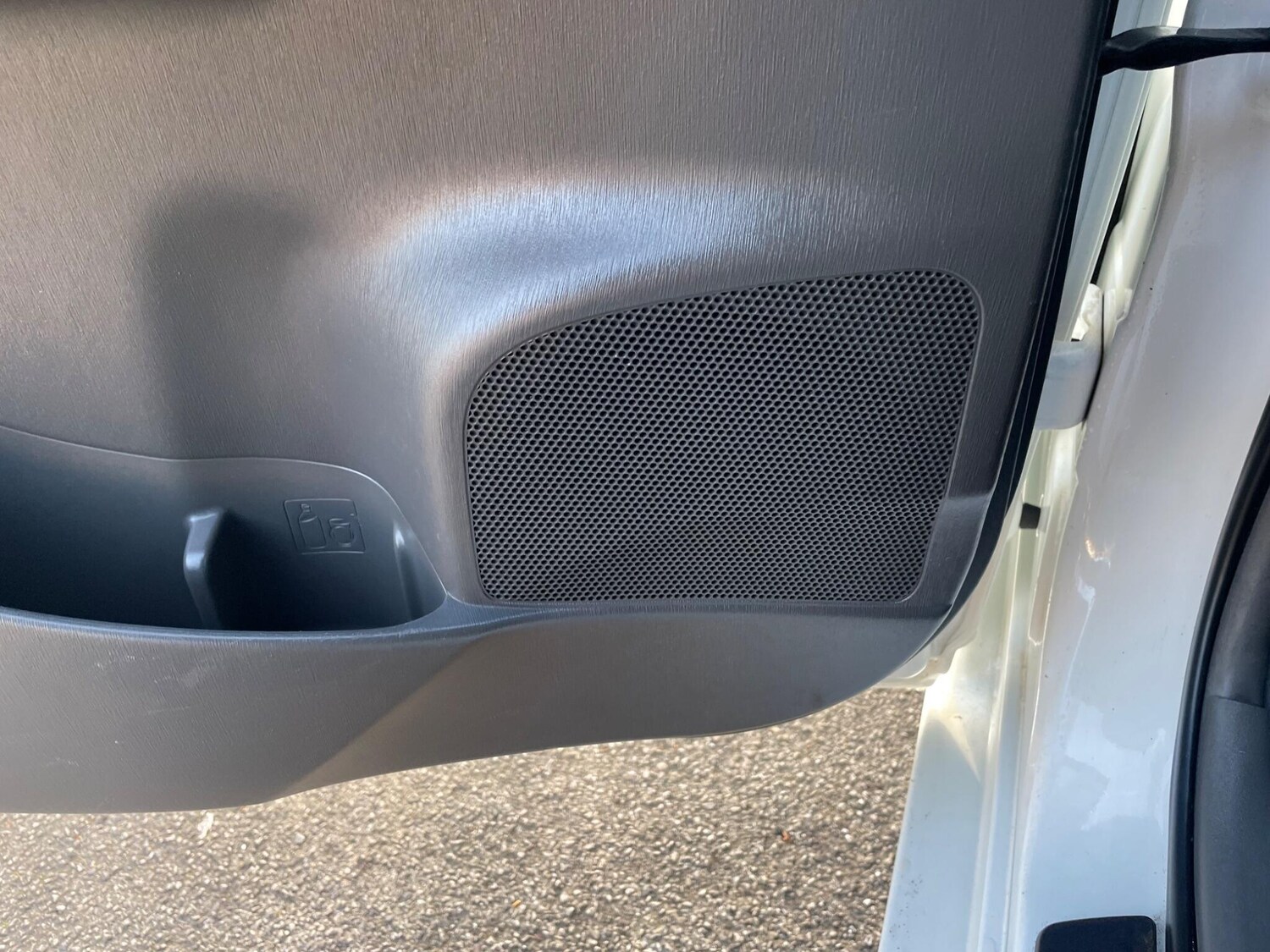 Used Toyota Prius 2019 for sale - 77120600: Photo 46