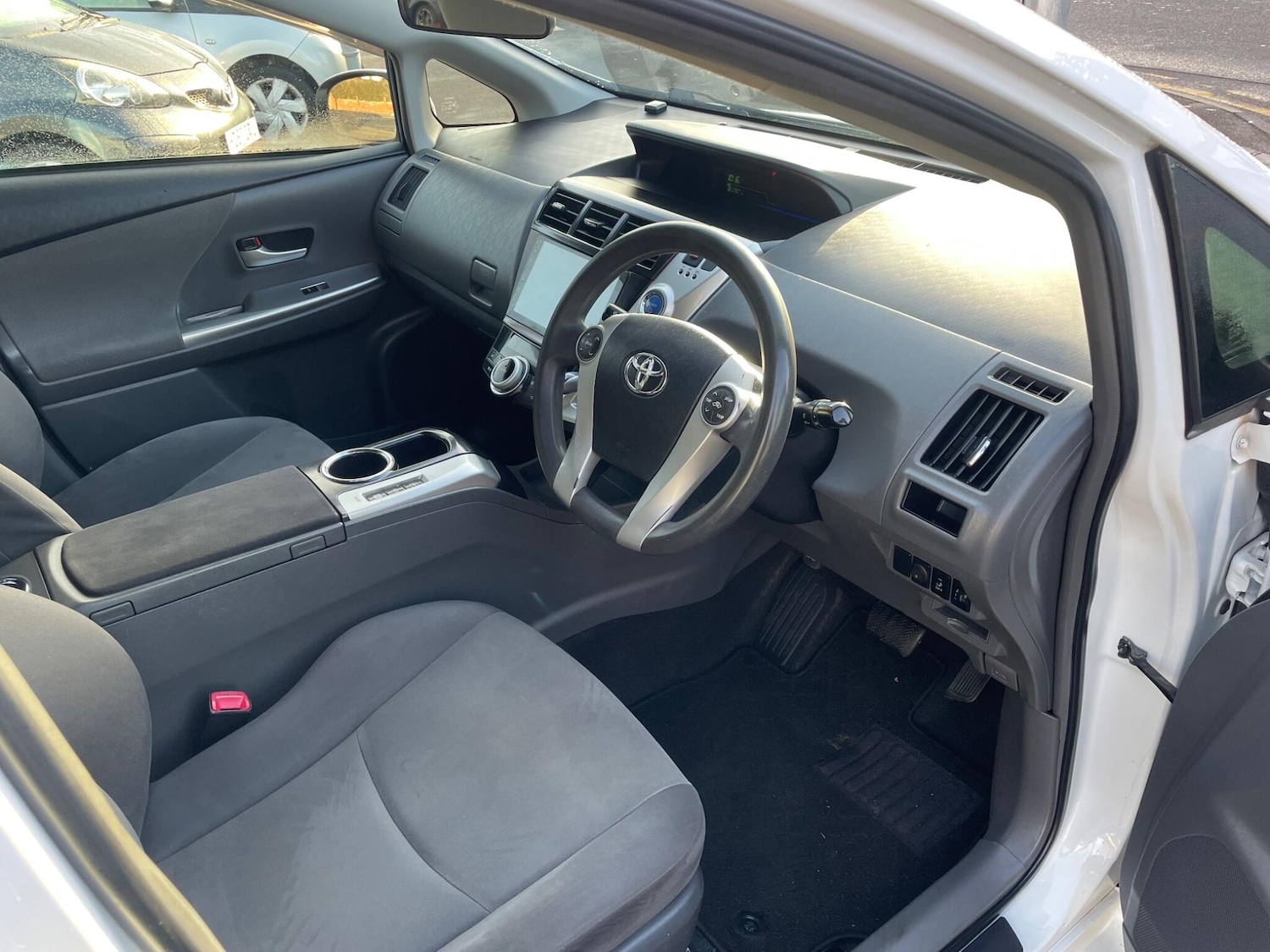 Used Toyota Prius 2019 for sale - 77120600: Photo 79