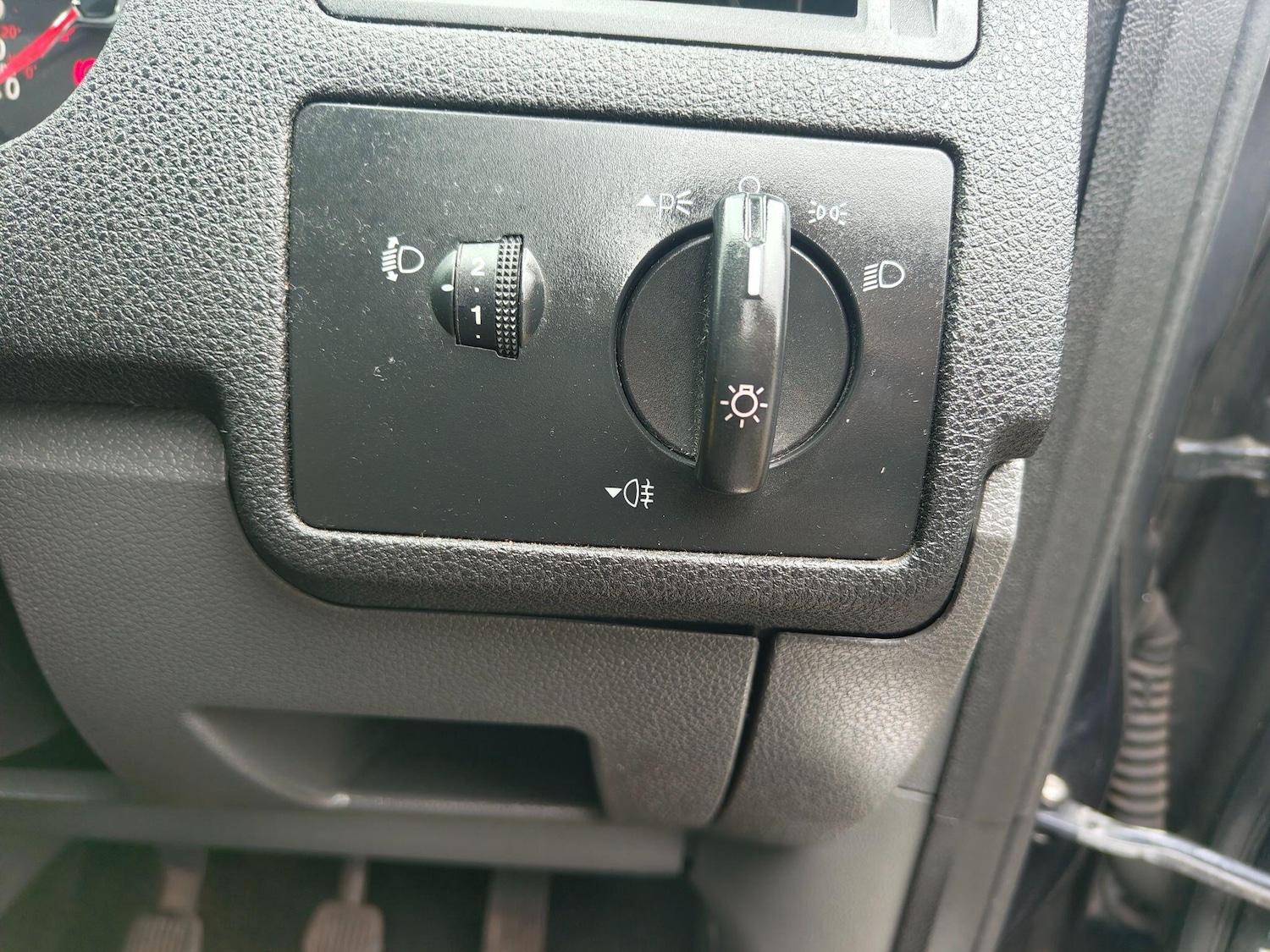 Used Ford C-Max 2008 for sale - 77684240: Photo 33