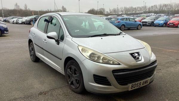 Used Peugeot 207 2009 for sale - 77190463: Photo 2