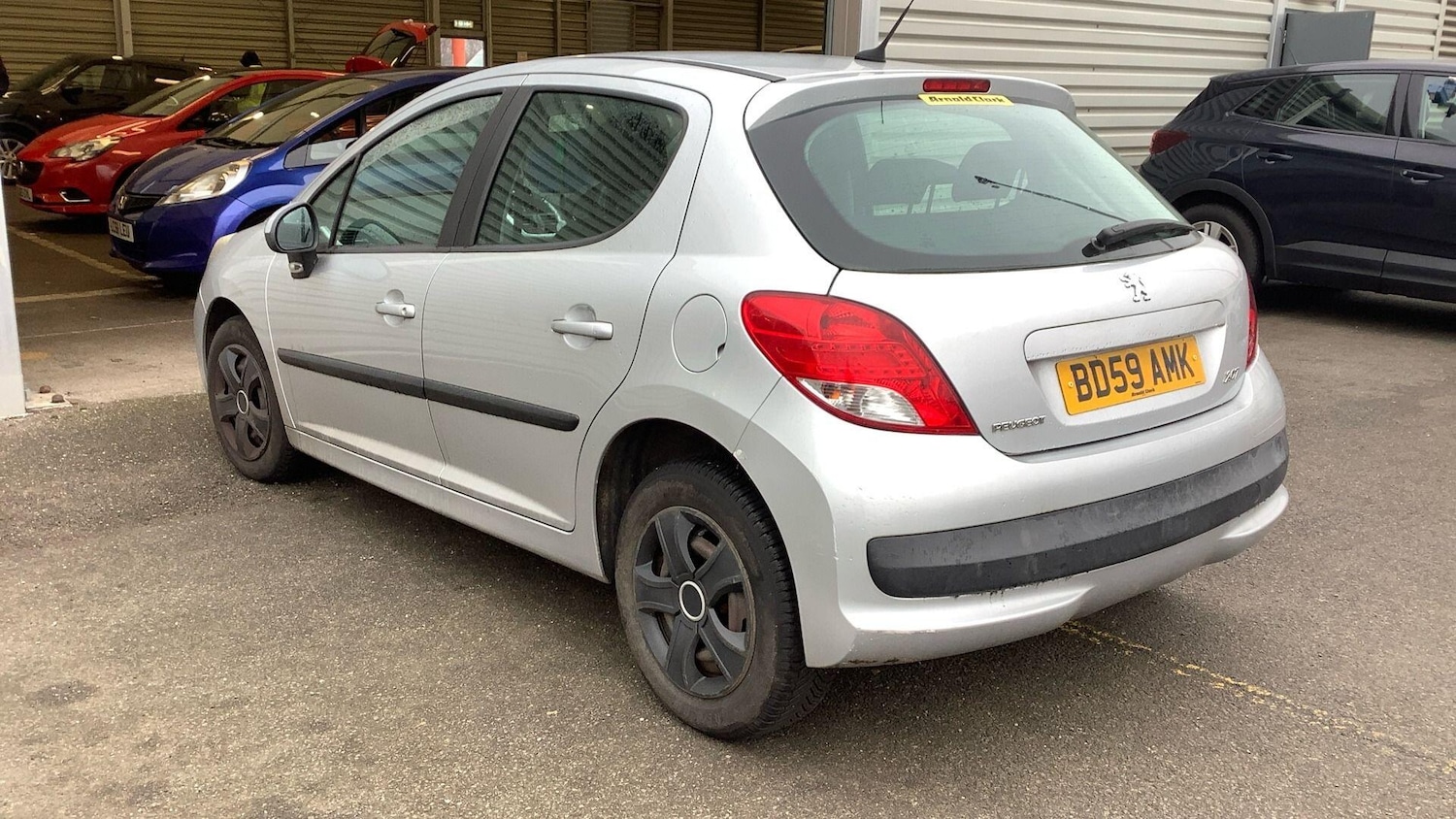 Used Peugeot 207 2009 for sale - 77190463: Photo 9