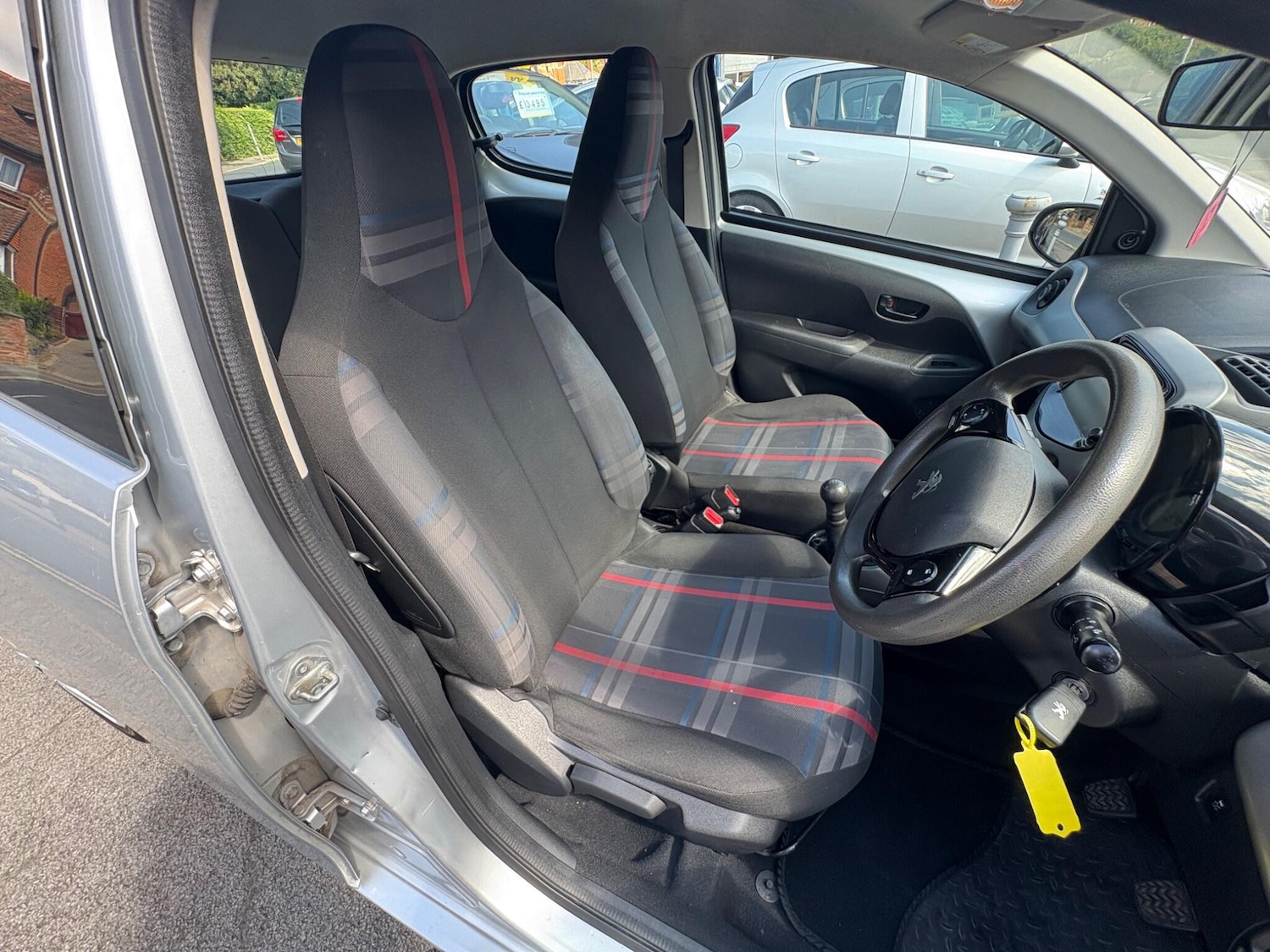 Used Peugeot 108 2015 for sale - 77016846: Photo 25