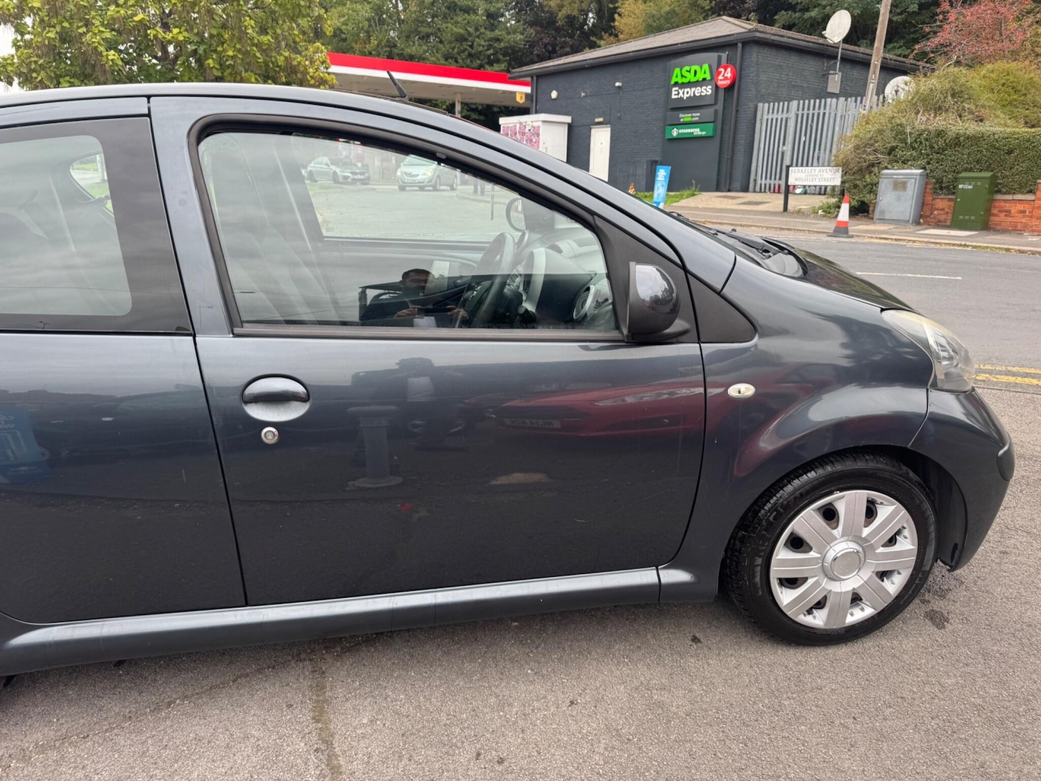 Used Toyota AYGO 2008 for sale - 77155547: Photo 27