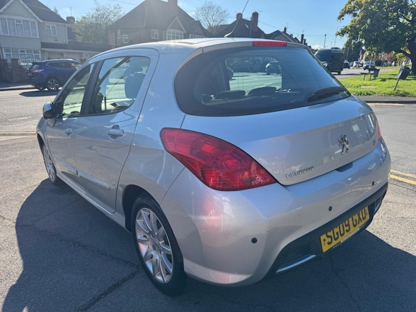 Used Peugeot 308 2009 for sale - 76024599: Photo 15