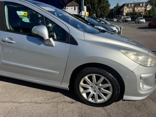 Used Peugeot 308 2009 for sale - 76024599: Photo 8