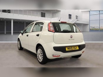 Used Fiat Punto Evo 2010 for sale - 76378090: Photo