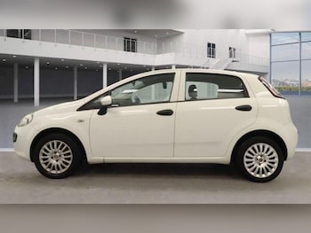 Used Fiat Punto Evo 2010 for sale - 76378090: Photo