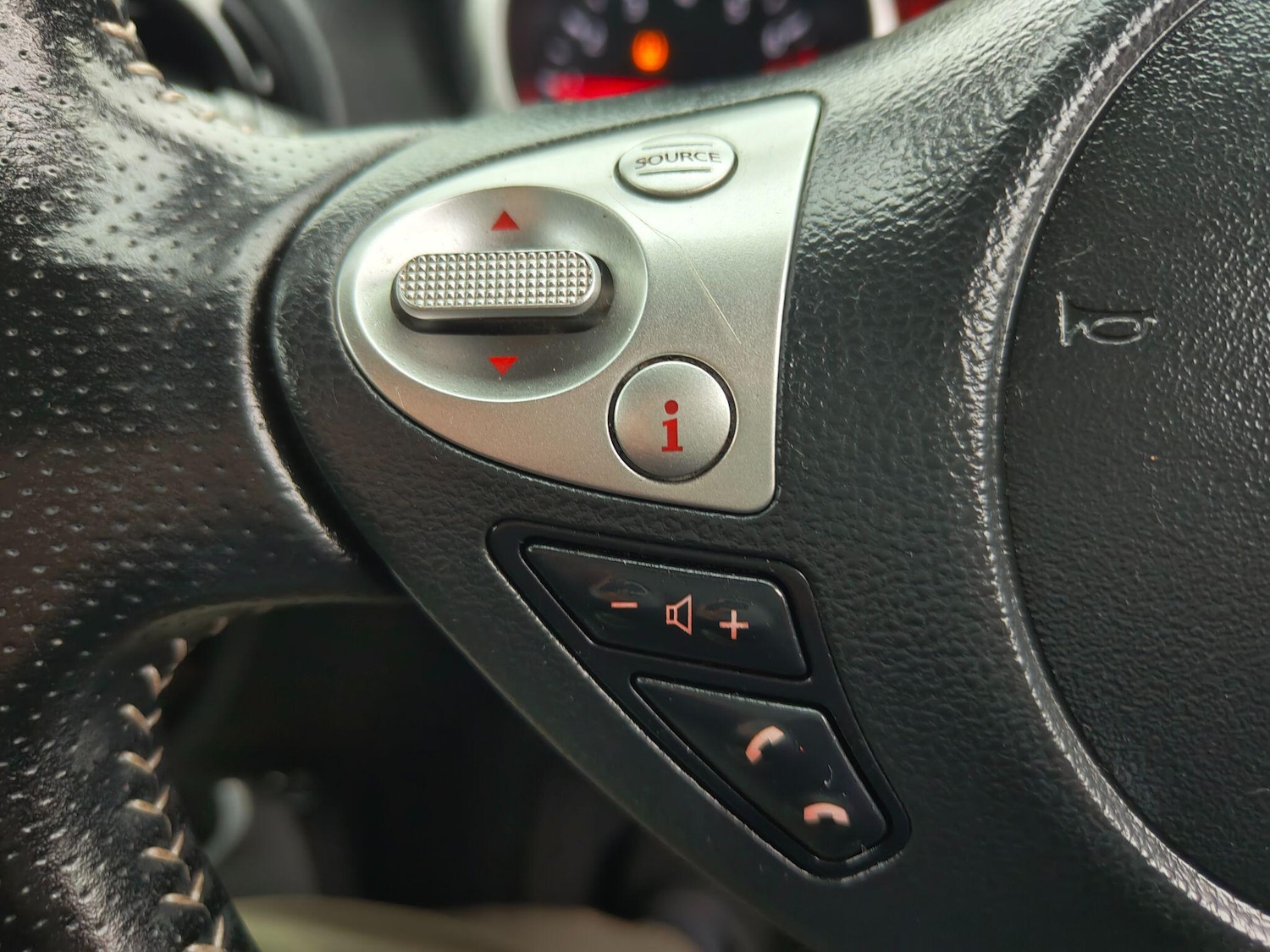 Used Nissan Juke 2015 for sale - 76084268: Photo 62