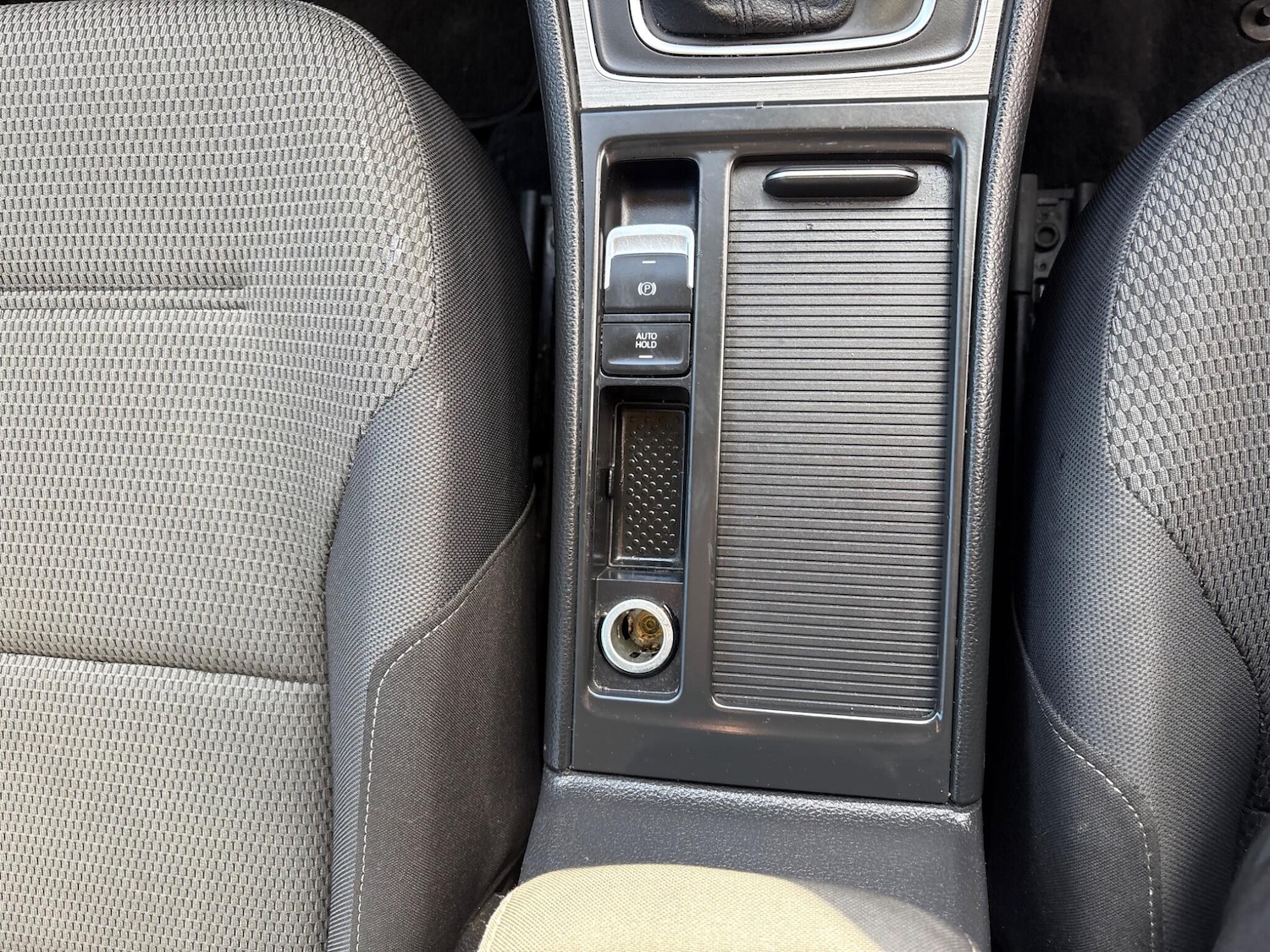 Used Volkswagen Golf 2014 for sale - 76370161: Photo 23