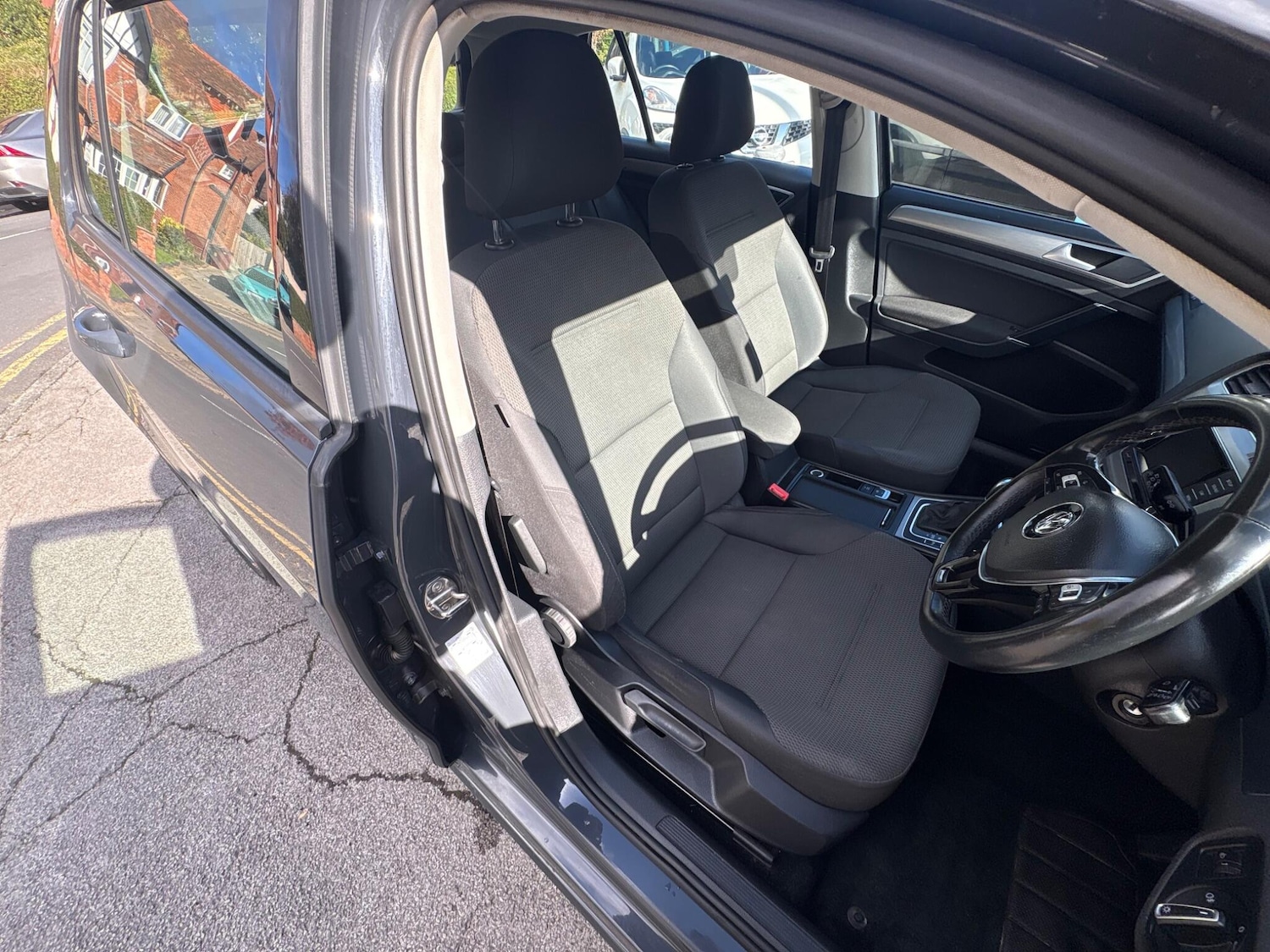 Used Volkswagen Golf 2014 for sale - 76370161: Photo 27