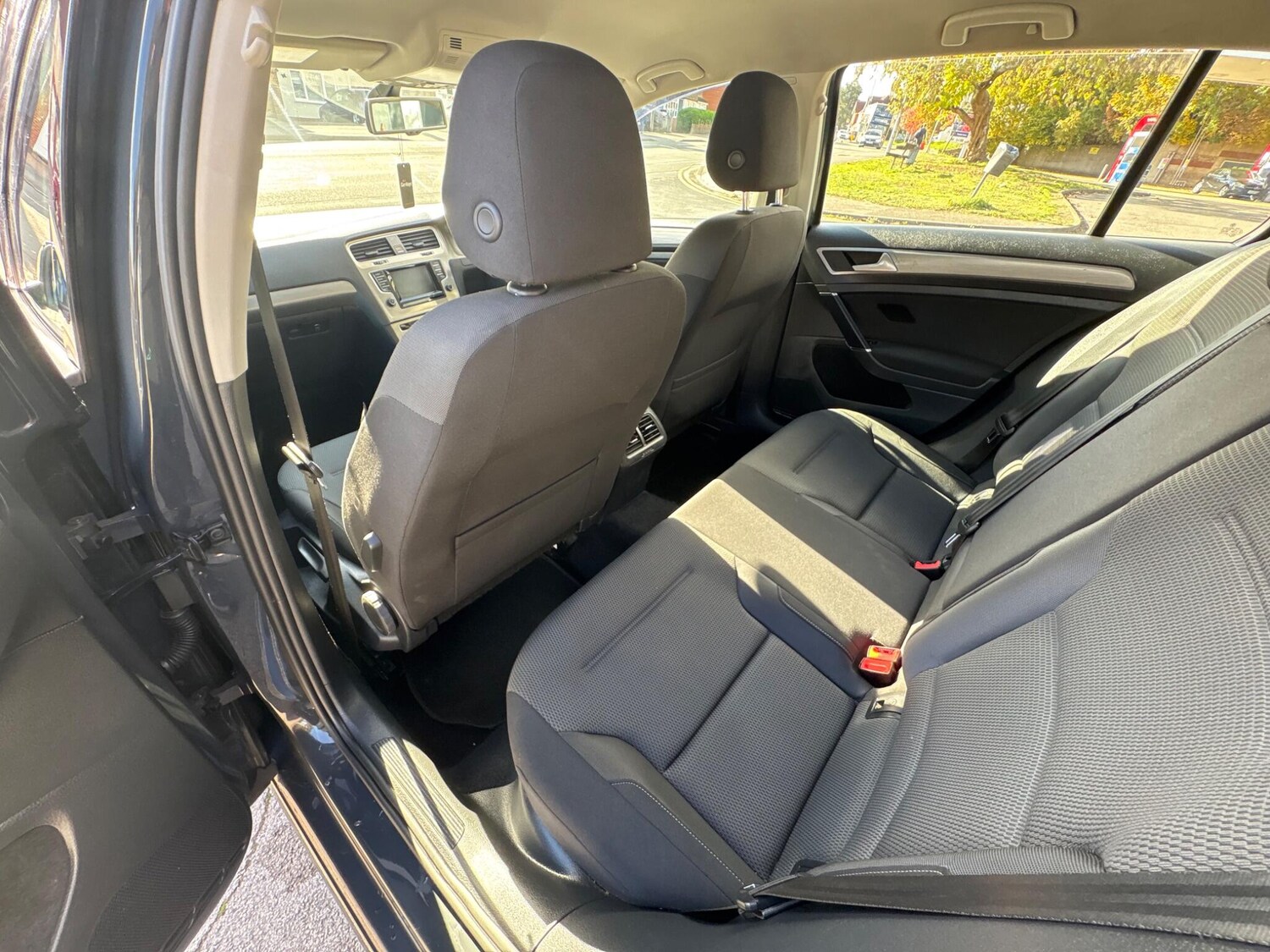 Used Volkswagen Golf 2014 for sale - 76370161: Photo 29