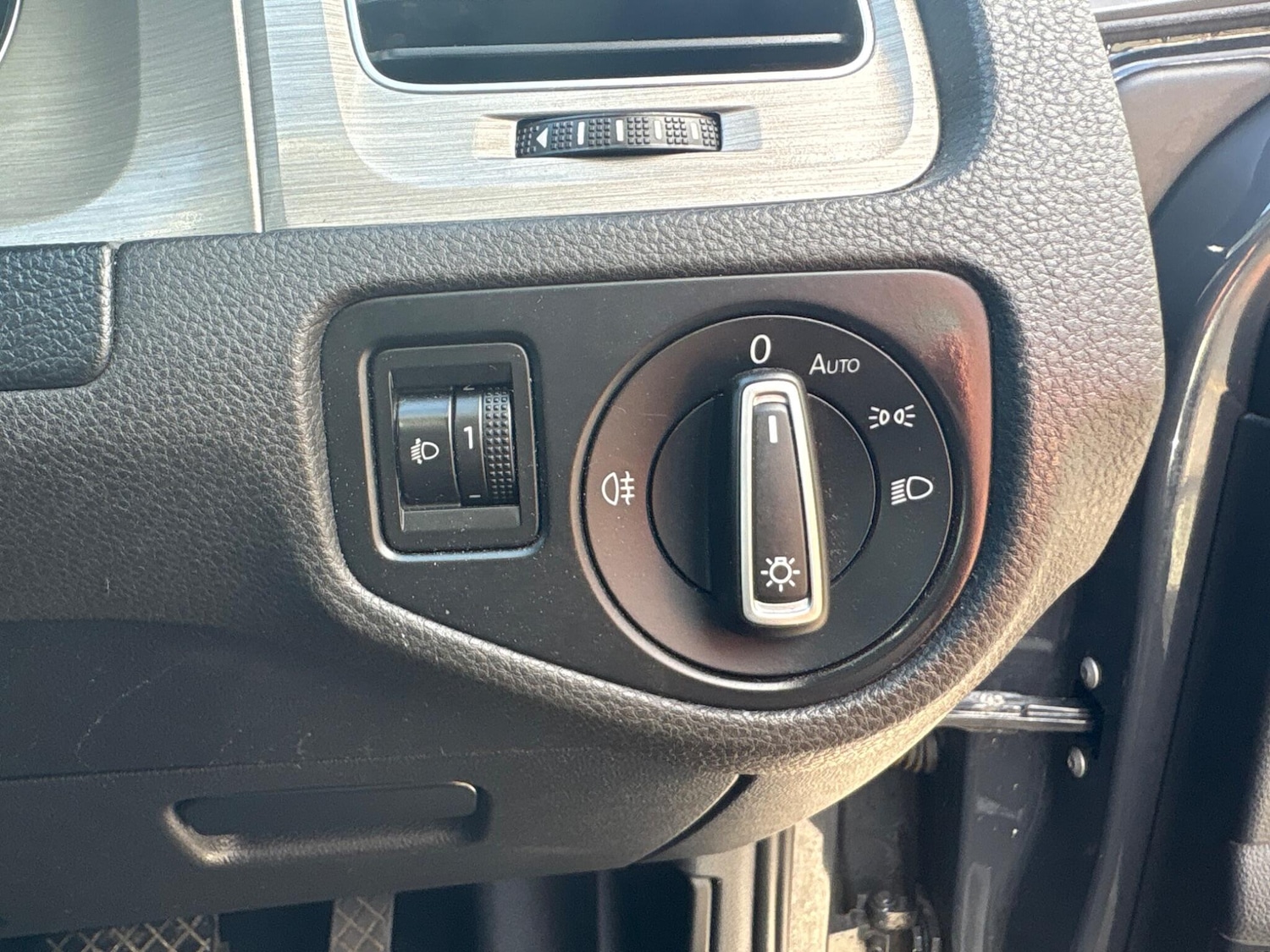 Used Volkswagen Golf 2014 for sale - 76370161: Photo 42
