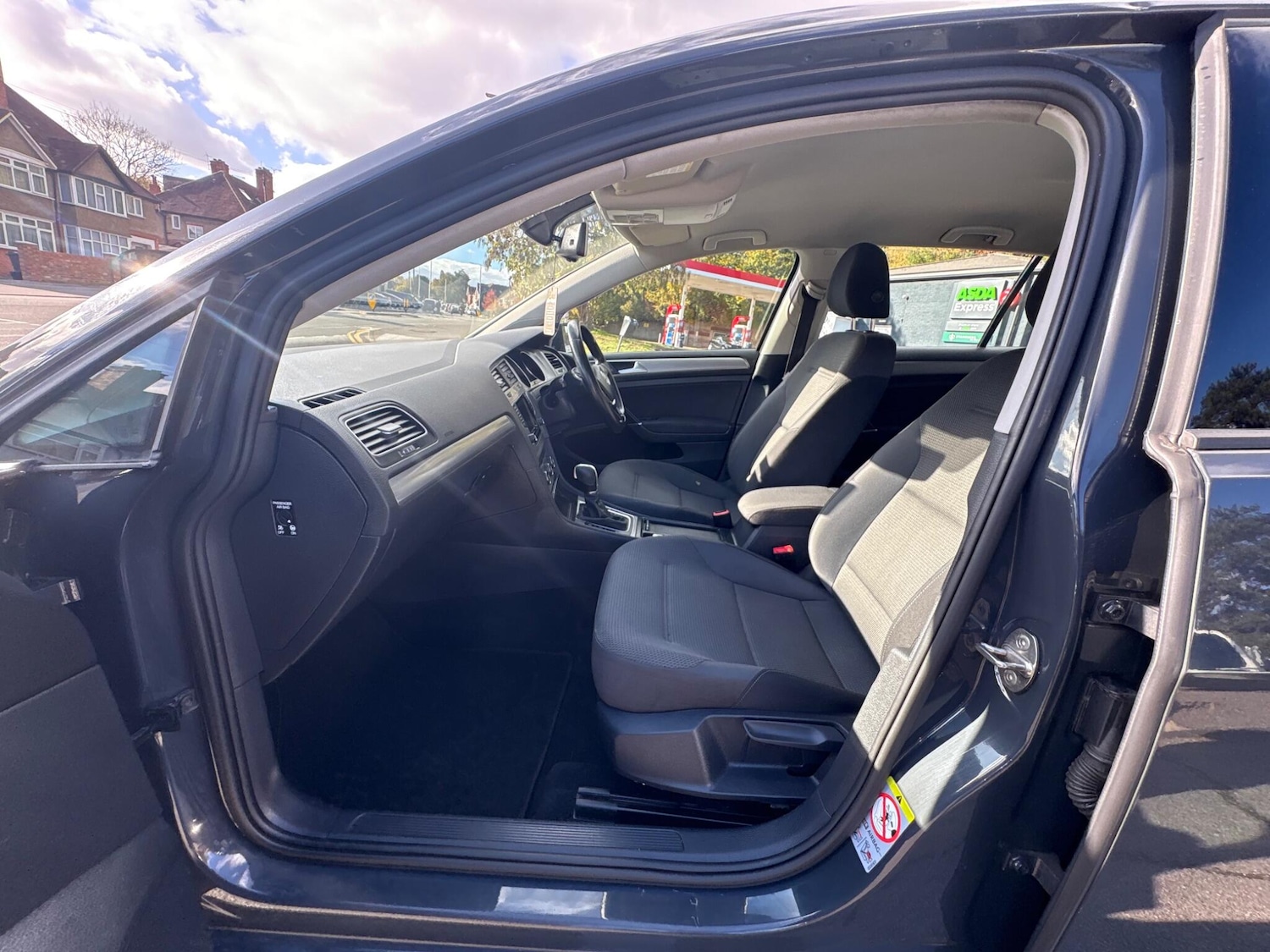 Used Volkswagen Golf 2014 for sale - 76370161: Photo 71