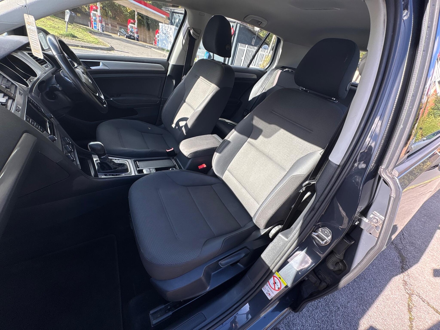 Used Volkswagen Golf 2014 for sale - 76370161: Photo 74