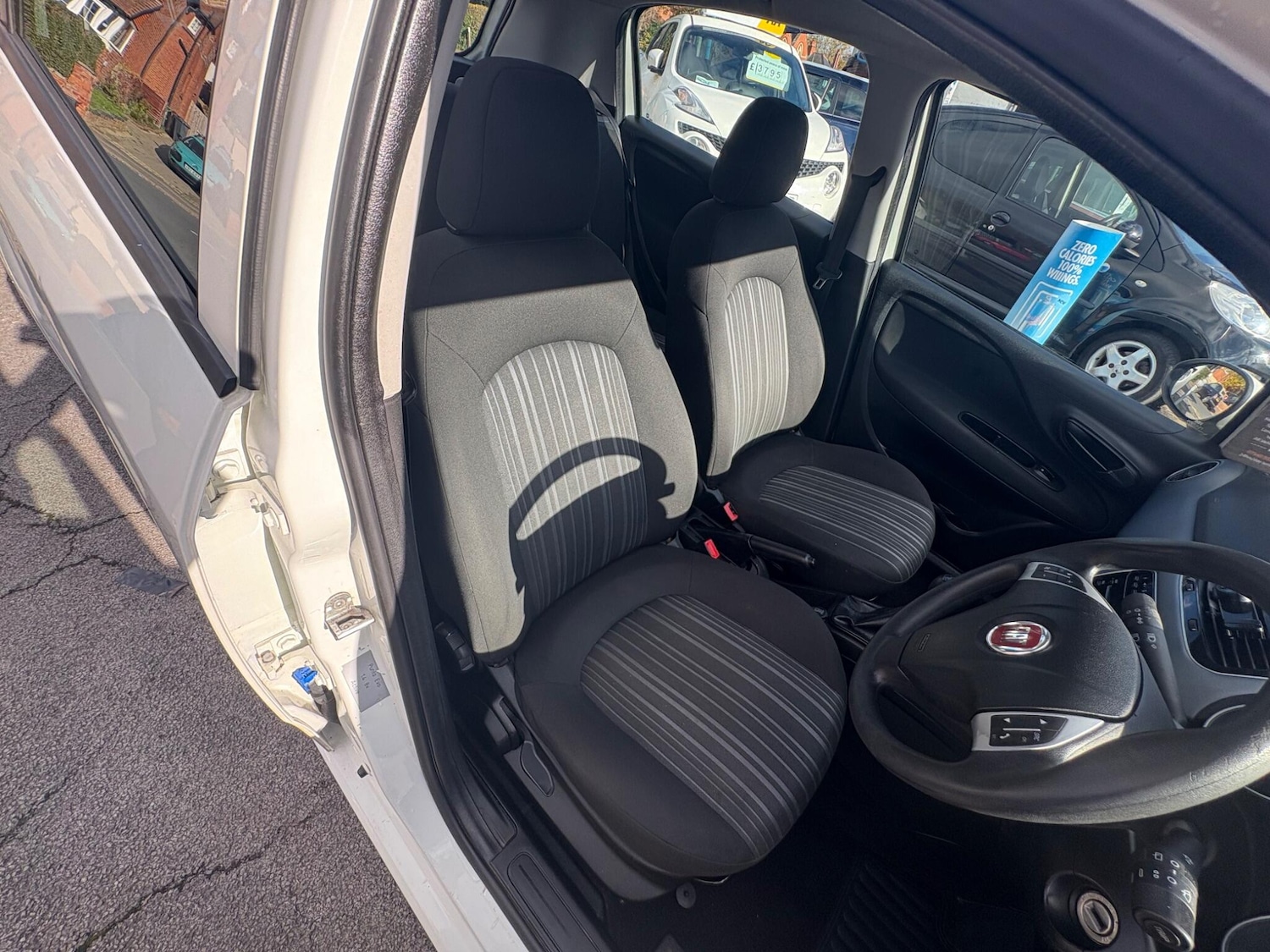 Used Fiat Punto Evo 2010 for sale - 76671680: Photo 19