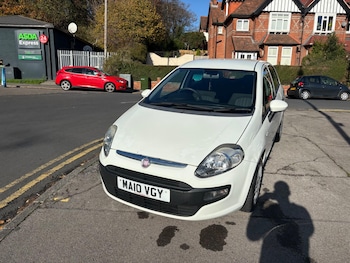 Used Fiat Punto Evo 2010 for sale - 76671680: Photo