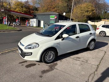 Used Fiat Punto Evo 2010 for sale - 76671680: Photo