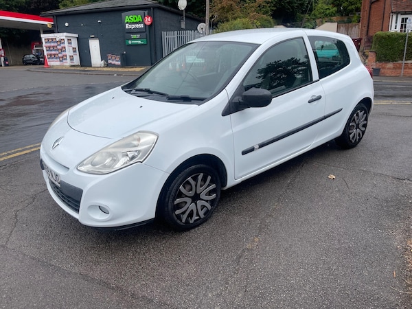 Used Renault Clio 2009 for sale - 74837765: Photo 12