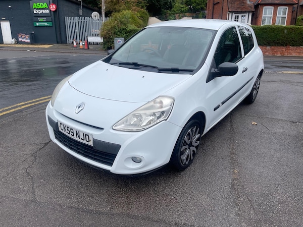 Used Renault Clio 2009 for sale - 74837765: Photo 13
