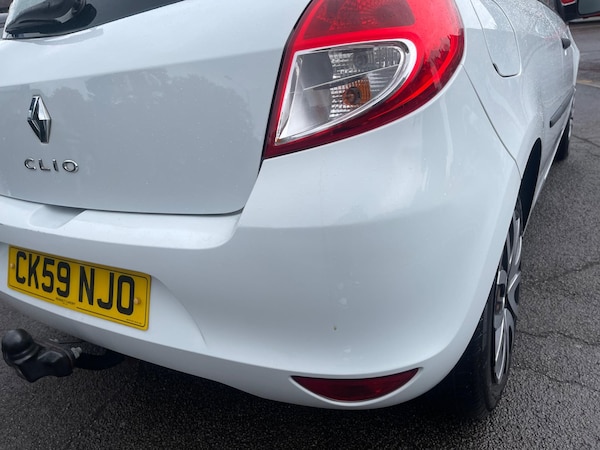 Used Renault Clio 2009 for sale - 74837765: Photo 29