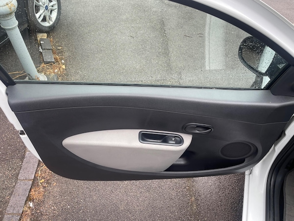 Used Renault Clio 2009 for sale - 74837765: Photo 53