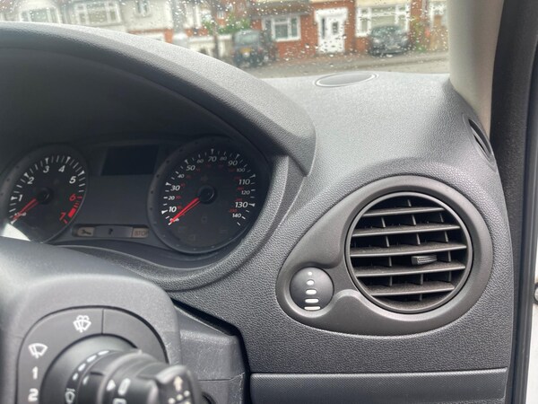 Used Renault Clio 2009 for sale - 74837765: Photo 76