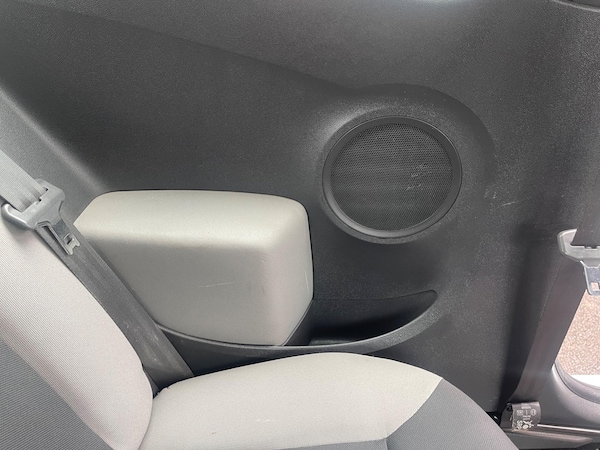 Used Renault Clio 2009 for sale - 74837765: Photo 80