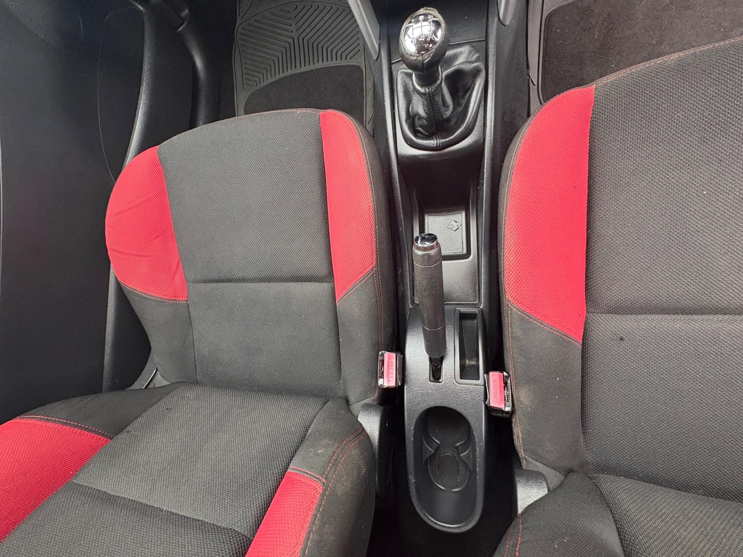 Used Peugeot 207 2012 for sale - 77632926: Photo 22