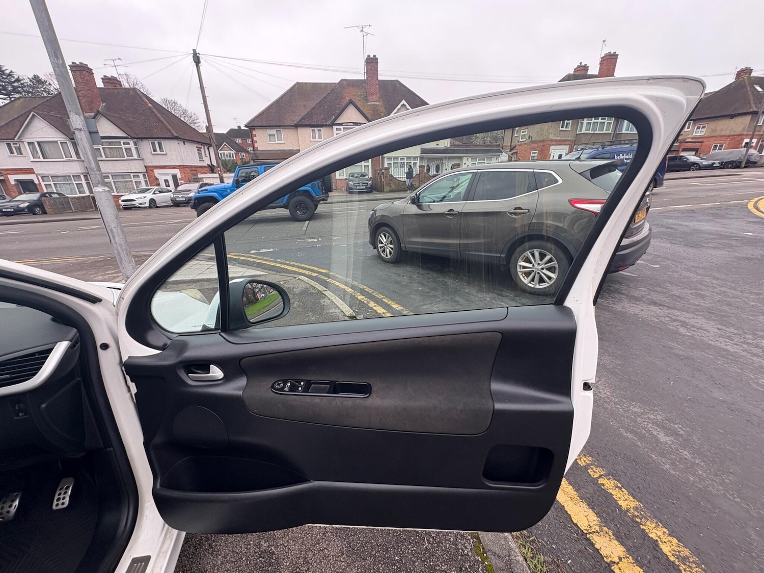 Used Peugeot 207 2012 for sale - 77632926: Photo 33