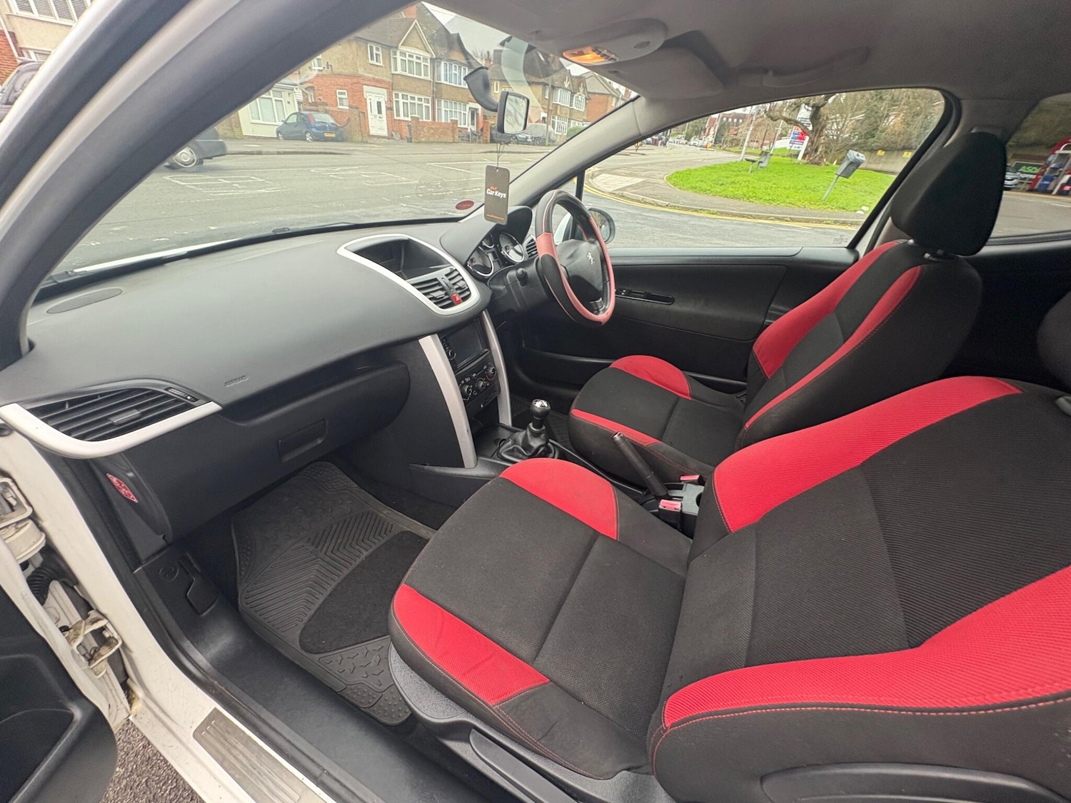 Used Peugeot 207 2012 for sale - 77632926: Photo 44