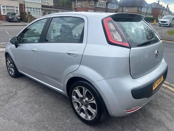 Used Fiat Punto Evo 2010 for sale - 78319009: Photo