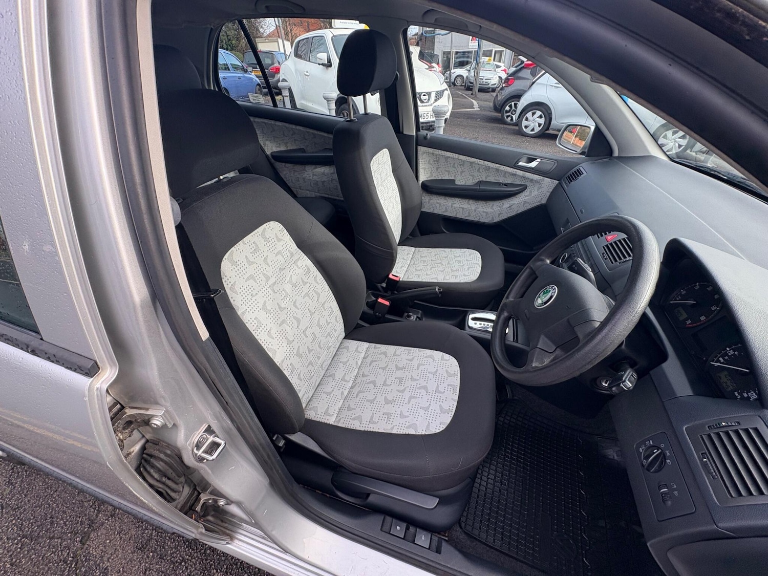 Used Skoda Fabia 2003 for sale - 76926937: Photo 26