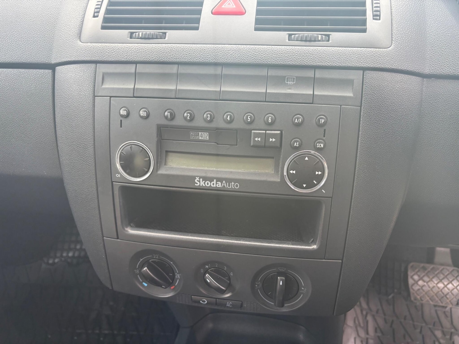 Used Skoda Fabia 2003 for sale - 76926937: Photo 54