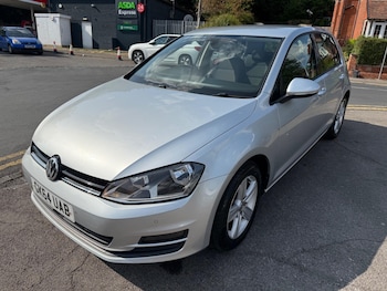Used Volkswagen Golf 2014 for sale - 75577890: Photo