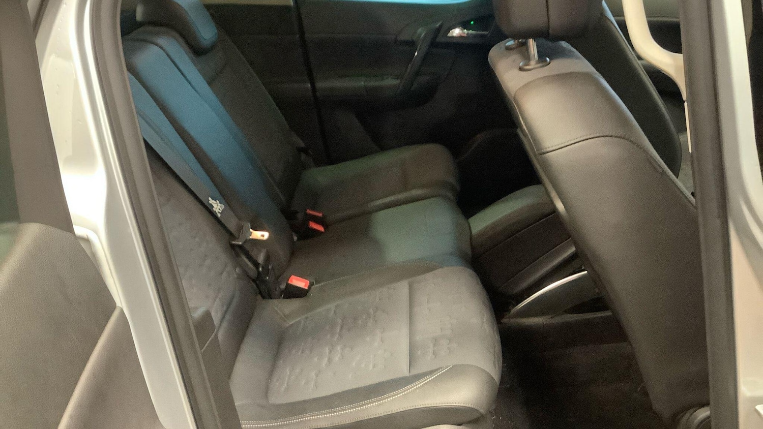 Used Vauxhall Meriva 2012 for sale - 76633402: Photo 32