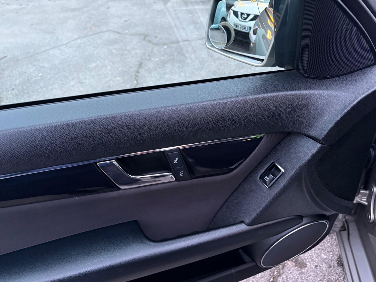 Used Mercedes-Benz C Class 2009 for sale - 76802101: Photo 50