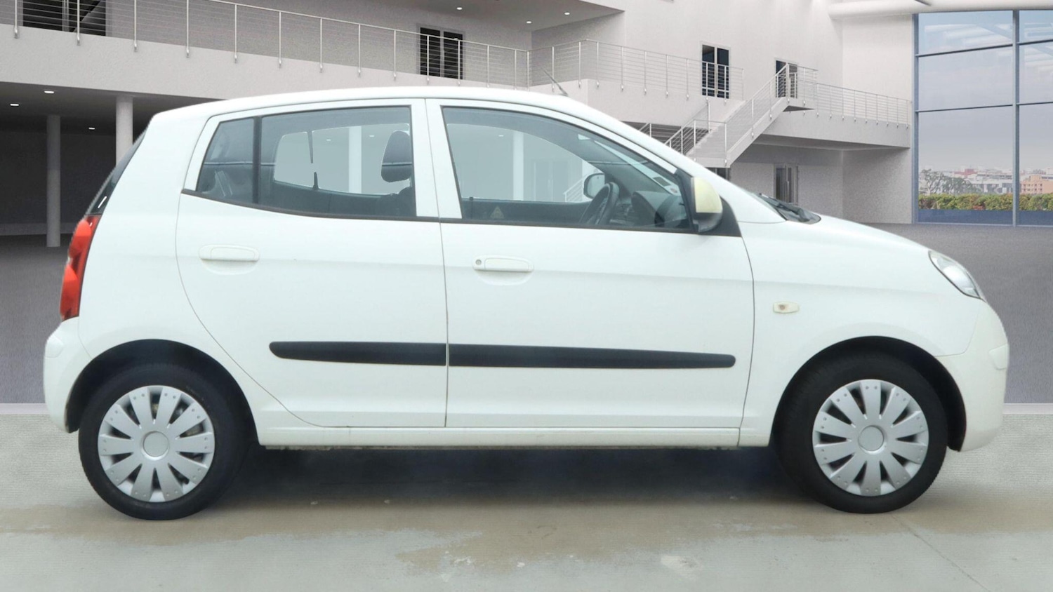 Used Kia Picanto 2011 for sale - 76886900: Photo 10