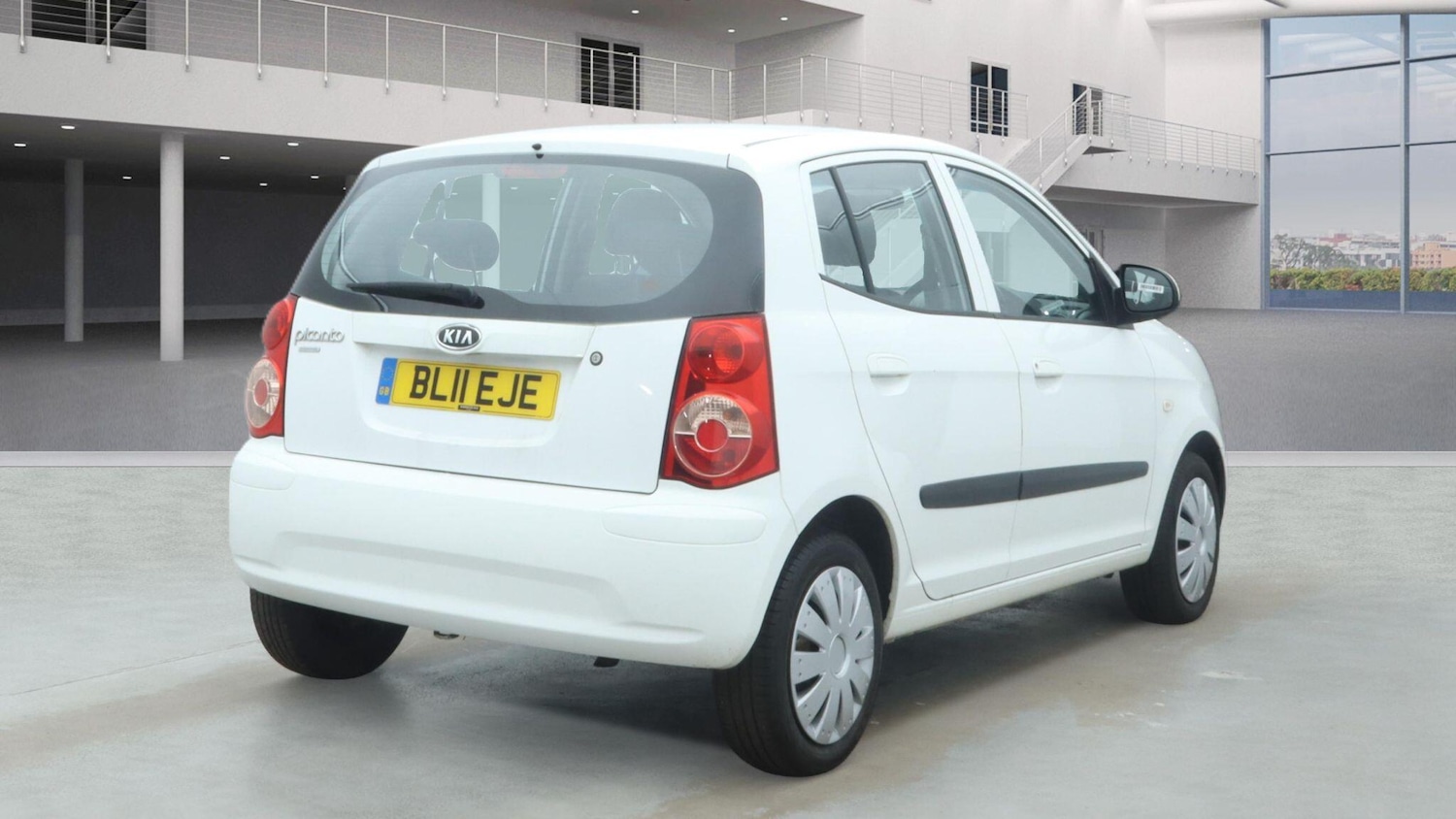 Used Kia Picanto 2011 for sale - 76886900: Photo 12