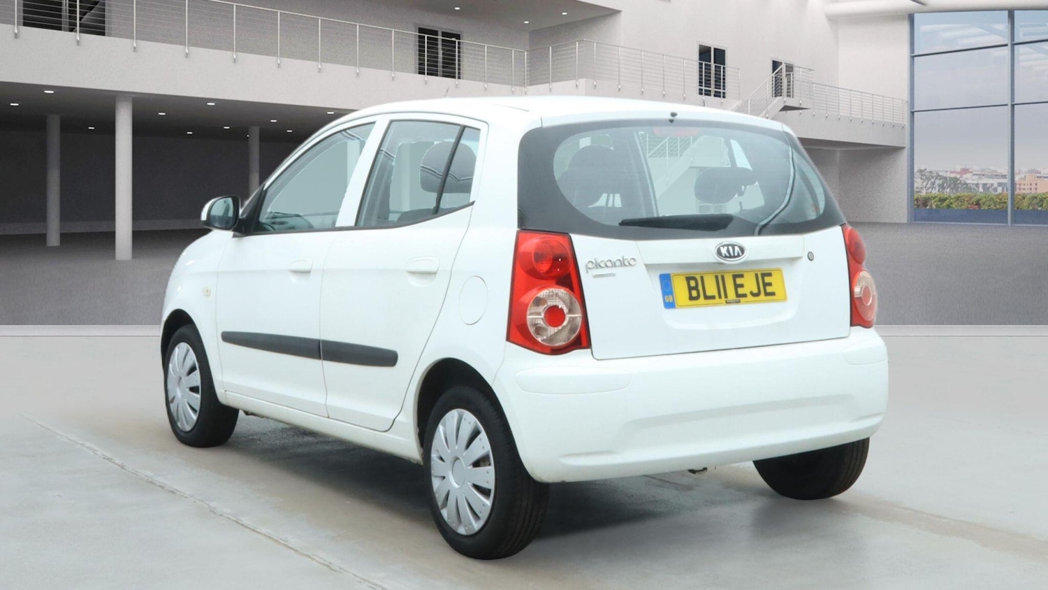 Used Kia Picanto 2011 for sale - 76886900: Photo 7