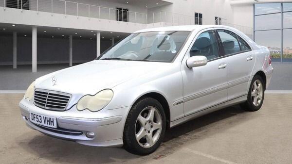 Used Mercedes-Benz C Class 2003 for sale - 77144012: Photo 4