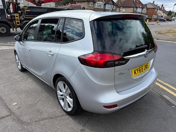 Used Vauxhall Zafira Tourer 2015 for sale - 75577587: Photo