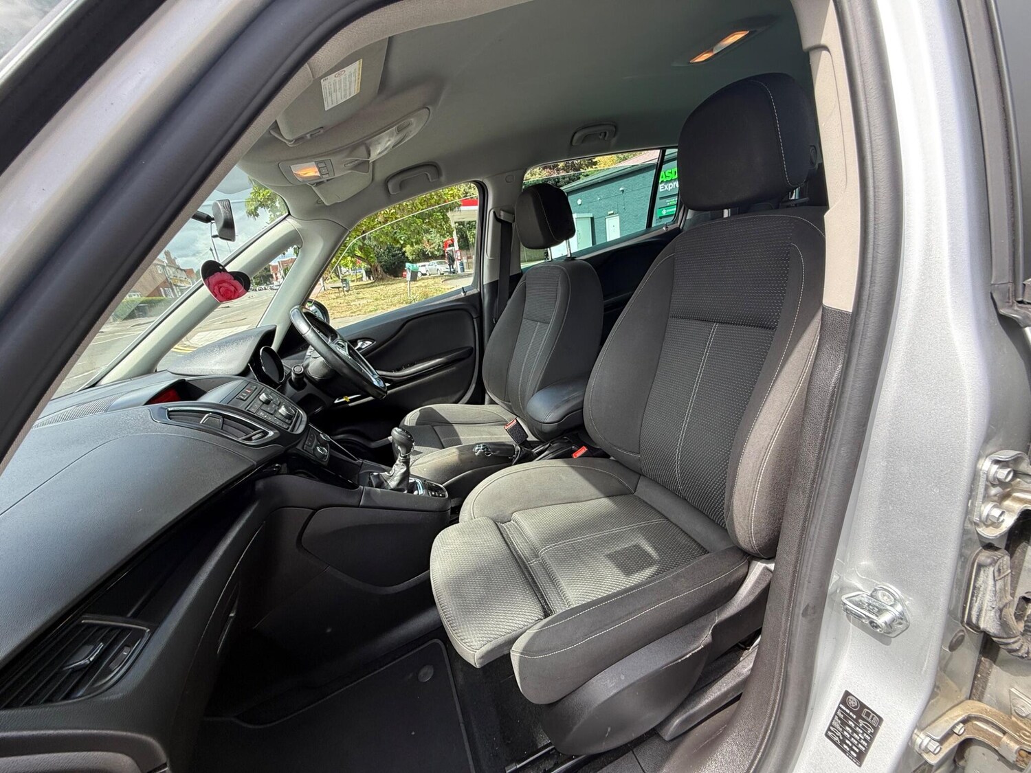Vehicle 77