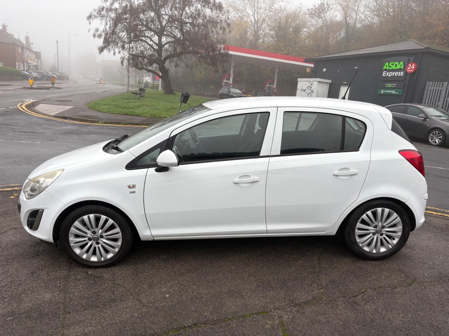 Used Vauxhall Corsa 2011 for sale - 76592266: Photo 13