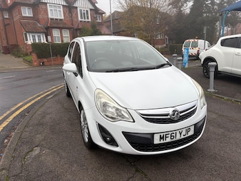 Vauxhall - Corsa